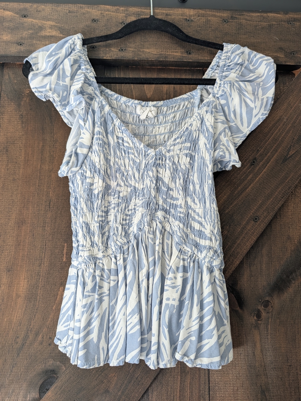 Japna Light Blue and White Smocked Flutter-Sleeve Top Medium